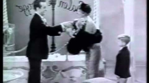 Patti Page - How Much Is That Doggie In The Window