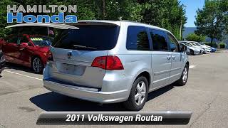 Research 2011
                  VOLKSWAGEN Routan pictures, prices and reviews