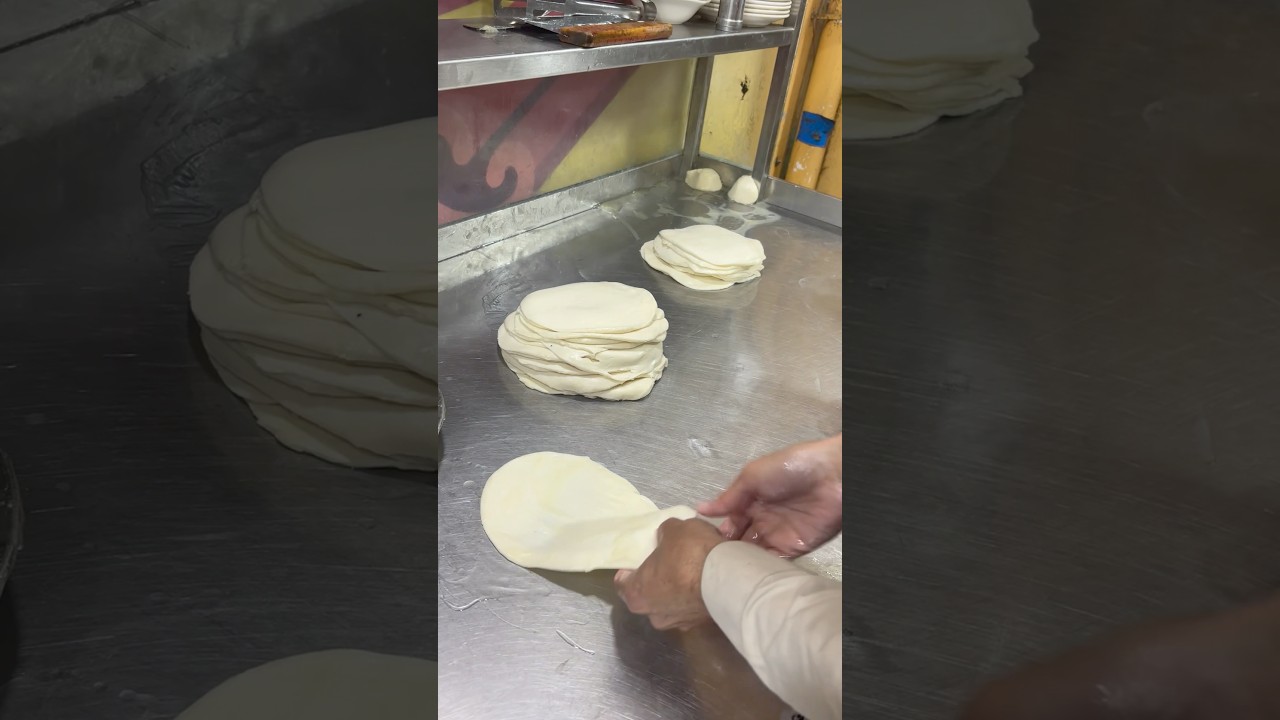 Satisfying the roll bread making 😋 