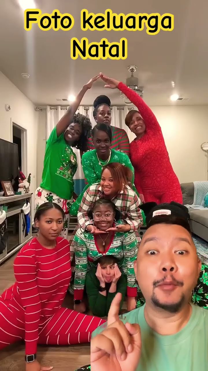 FOTO KELUARGA NATAL GEMES!!!?? #christmas #merrychristmas #greenscreen #shortsfeed #comedy