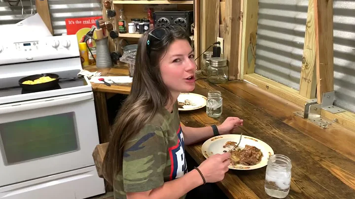 Turtle Gravy & Homemade Biscuits for Breakfast! So...