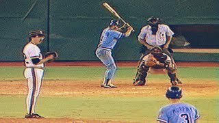 Lee Tunnell Battles Biff Pocoroba