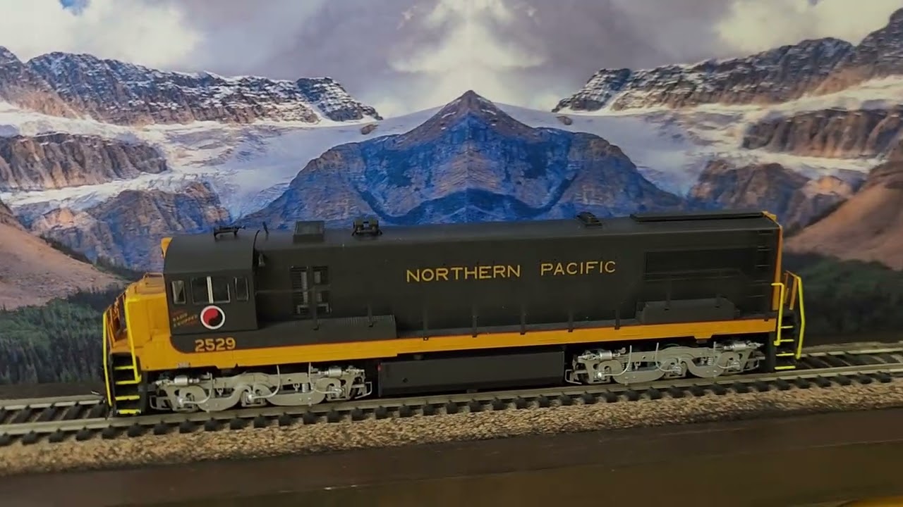 Rivarossi HR2886S, HO Scale GE U25C, ESU LokSound® 5.0, Northern Pacific 