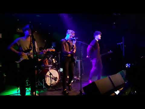 over-atlantic---new-rules-(dua-lipa-cover)---bars-and-melody-tour---bournemouth---14/2/18
