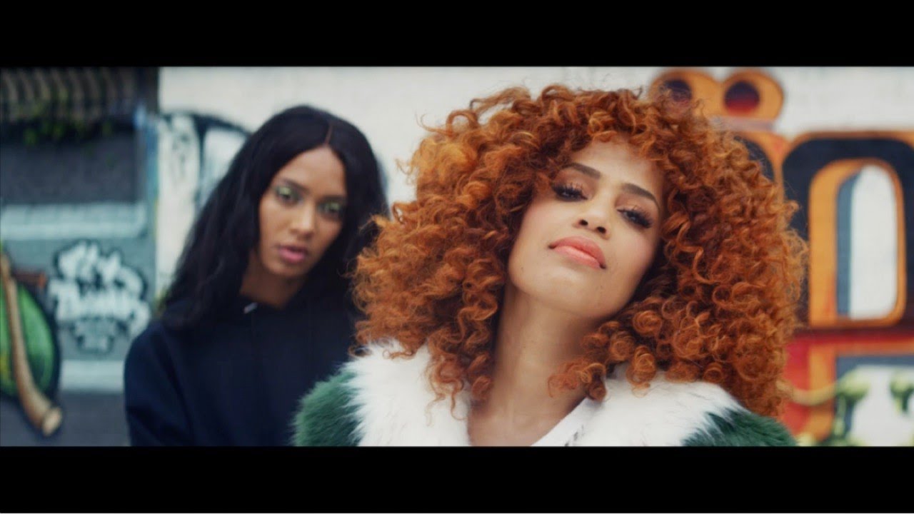 sharon doorson rochelle feat roll n come me sharon doorson rochelle feat roll n come me