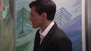 Salkkarit - Severi Tönäisee Jeren Ikkunasta Alas