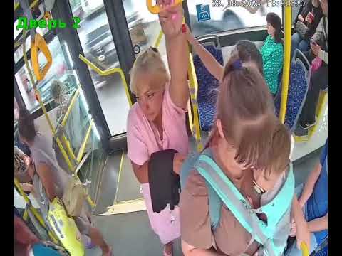 Саратов цыганка ворует кошелек у девушки #саратов #цыганка #цыгане #воровство #кража #розыск