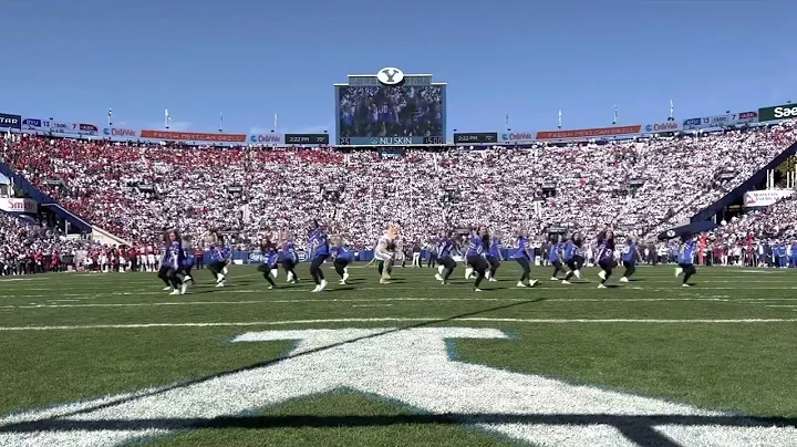 COSMO AND THE COUGARETTETS PRESENT: AY BAY BAY