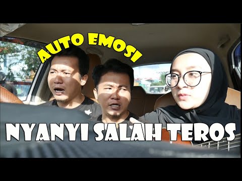 SURUH SUAMI NYANYI TAPI SALAH TEROS... SAMPAI BERKALI KALI NGULANG. AUTO EMOSI SUAMI.