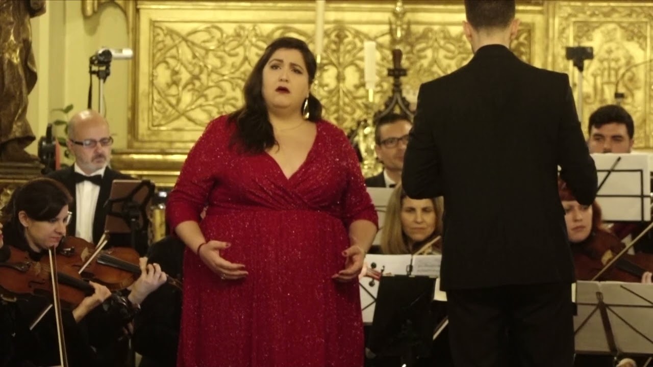 Ave María (G.Caccini) Sop: Carolina de Alba, Dir: Daniel Reina Jiménez