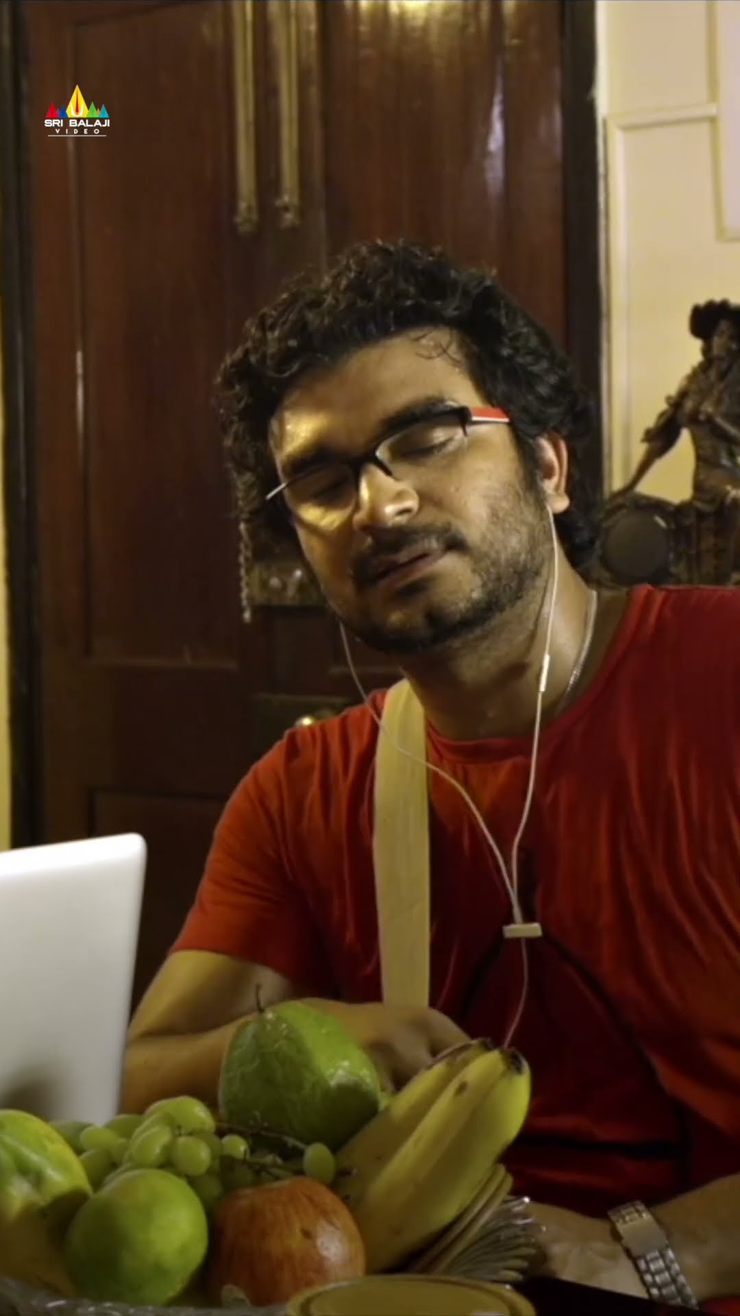 Dibyendu Mukherjee Romantic With Puja Banerjee | #OhHenry | #shorts | #ytshorts | #youtubeshorts