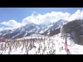 Viral Video UK: Swimsuit ski festival aka Boogel Woogel