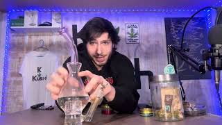 Reviewing my moon buzz glass 