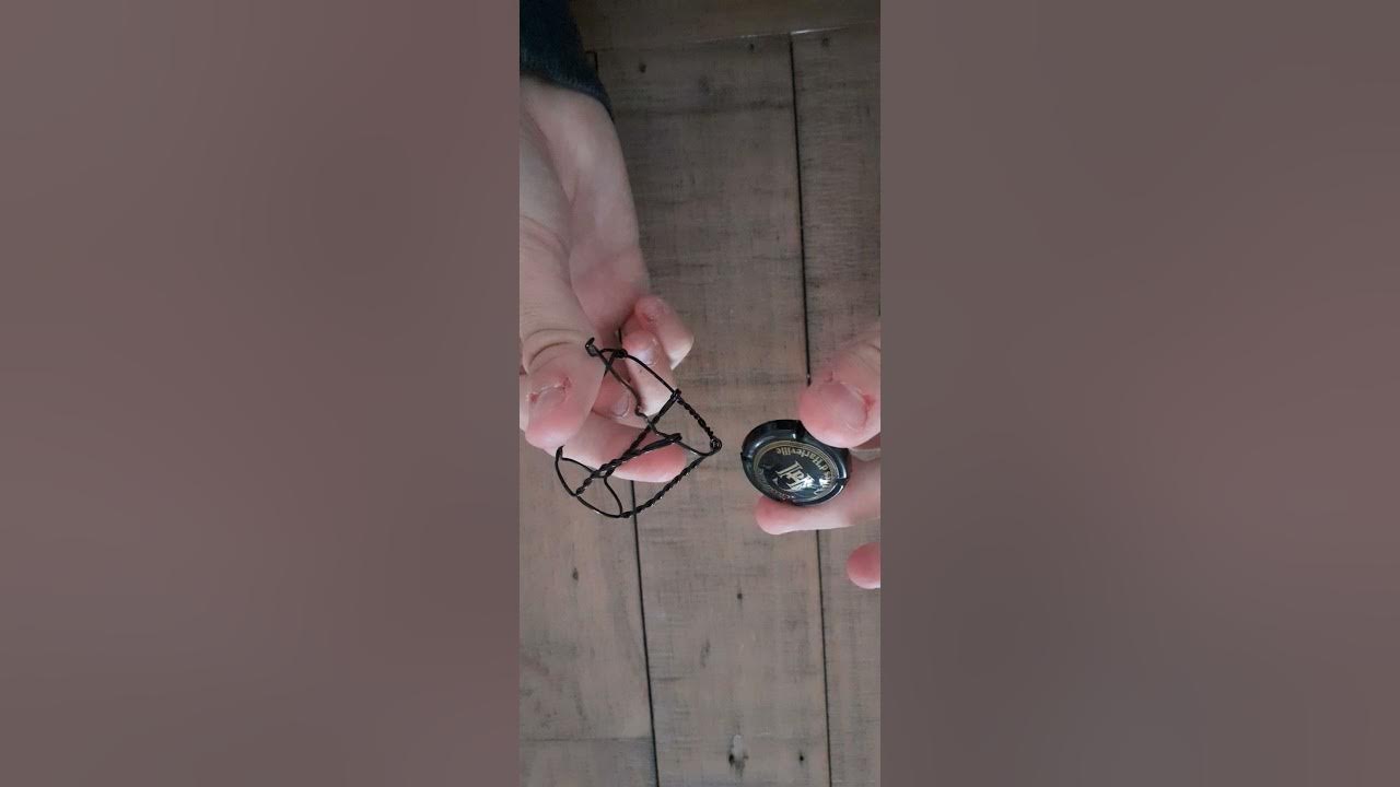 Faire Une Tortue Avec Bouchon De Champagne Tuto bouchon de champagne (chaise+tortue) - YouTube