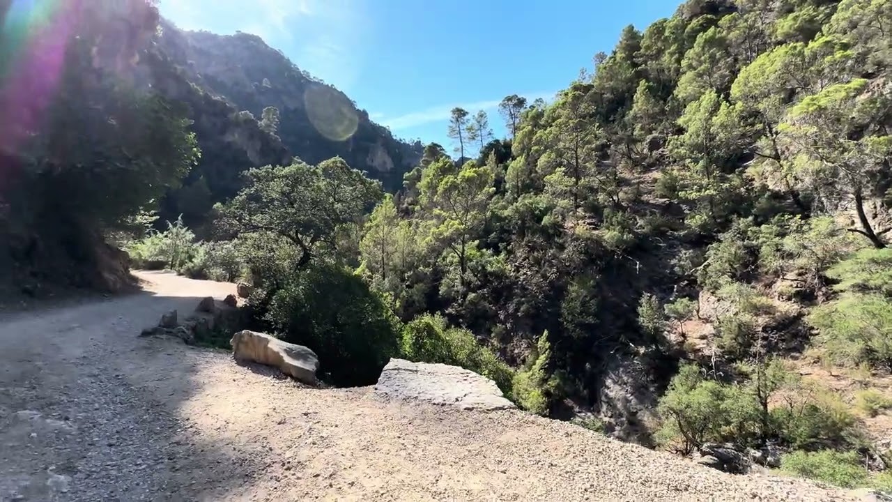 Senderismo por  #Sierra de  #cazorla #spain 22km #cascadas #bosque #naturaleza #walking