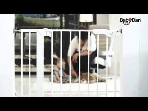 Video: Hvordan monterer du en babylåge?