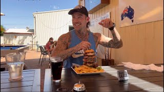 BASTARD BURGER CHALLENGE! @ GRAND HOTEL CHILDERS