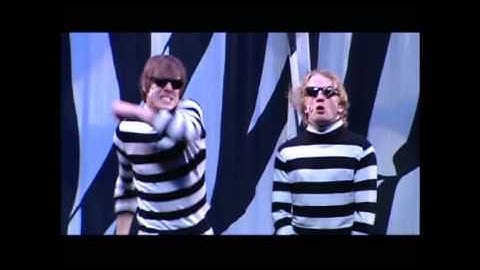 Ashton Brothers - Trailer Ballyhoo