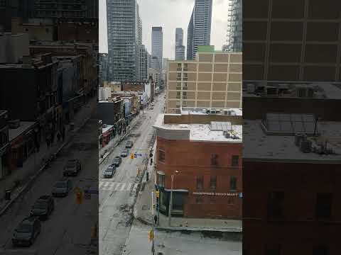 🥶 Yonge Street