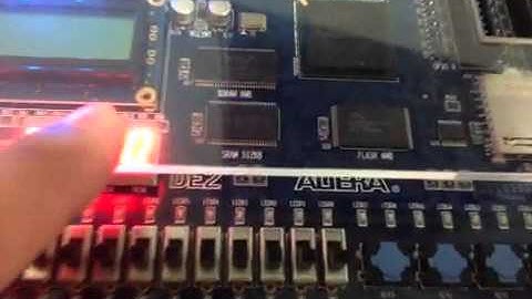 VHDL experiment: ROM memory on Altera DE2 board