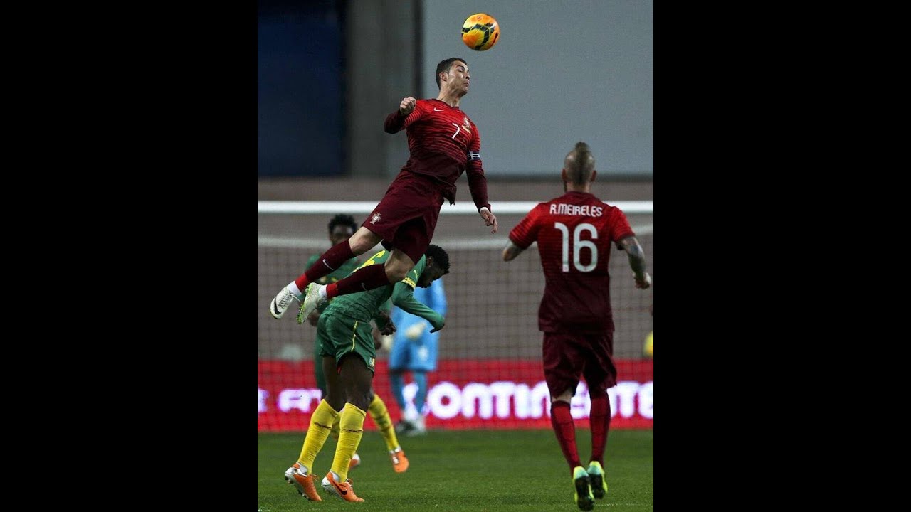 Cristiano Ronaldo Highest Jumps - YouTube