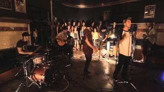 Tuka - Die A Happy Man Live feat. Jane Tyrrell, Sleepers Awake & Electric Choir Hustle chords