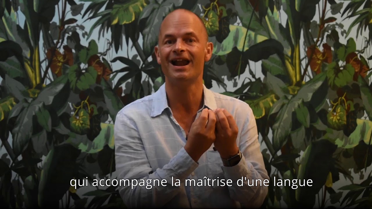 Jérémie BOROY - interview et lancement du Hackathon - YouTube