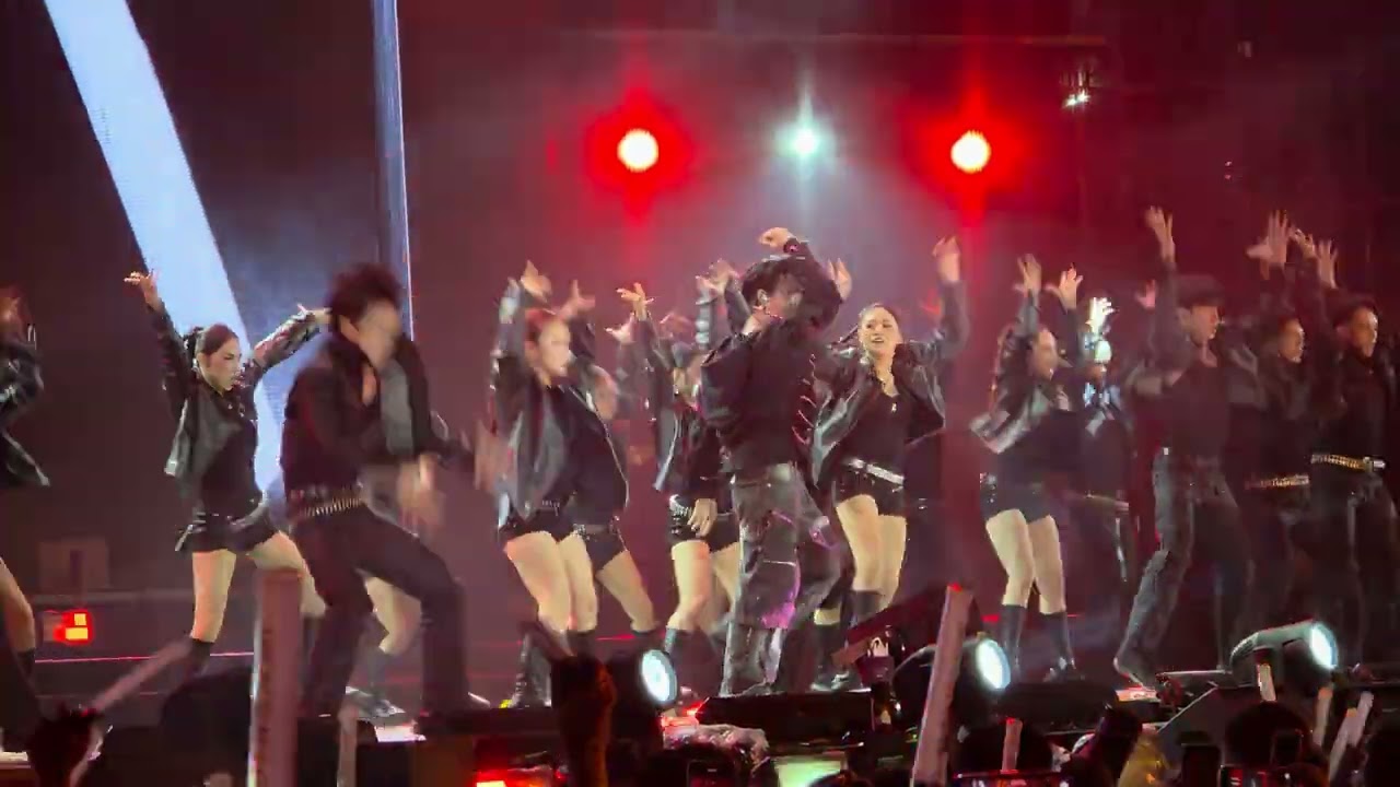 Erik-Fan Concert Hòa Minzy - 02.01.2026