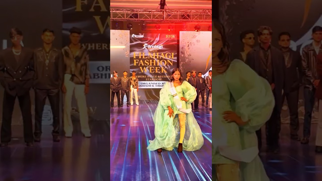 Royal Showstopper Entry 🔥 | Models Ramp Walk Fashion Show