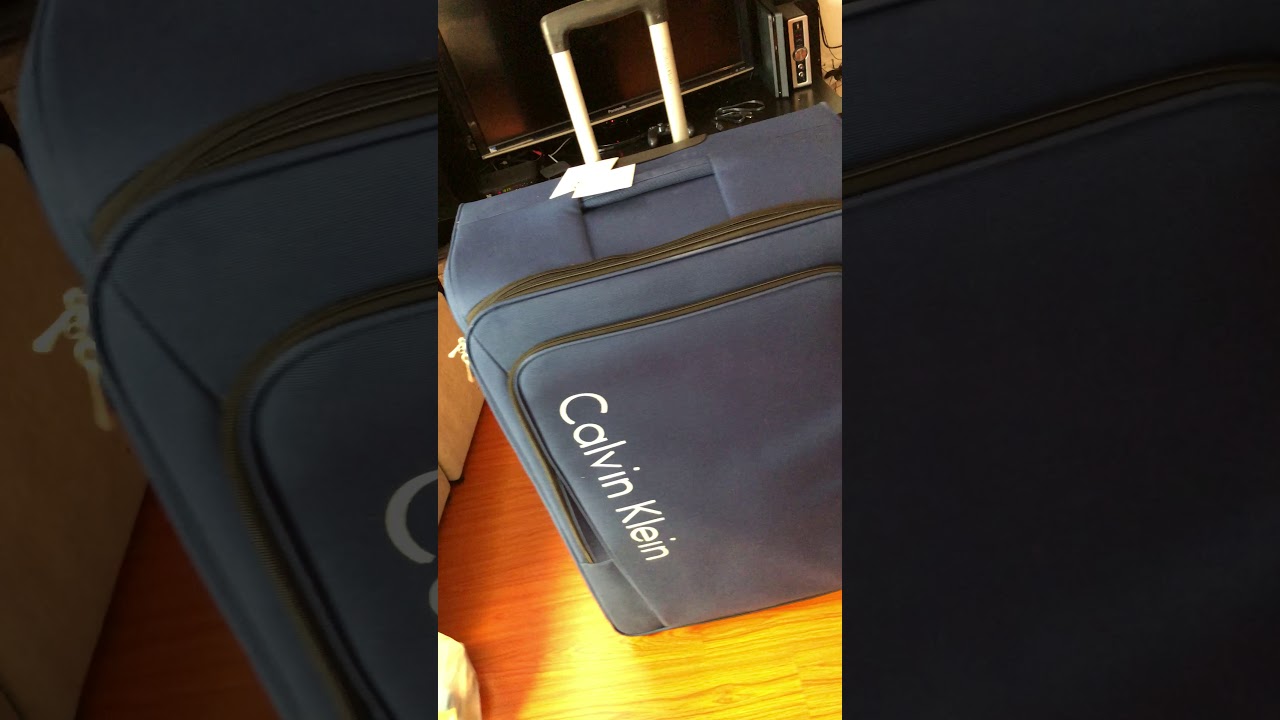 Valija de Viaje Calvin Klein - YouTube