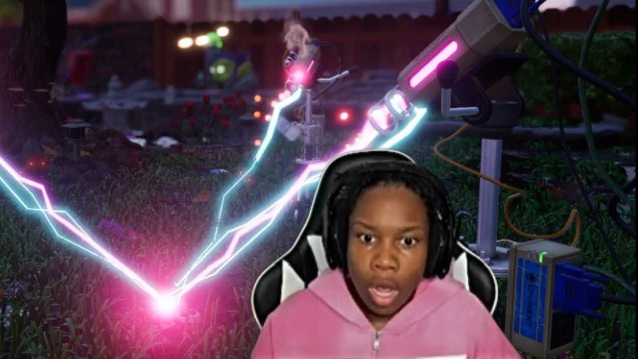 GROUNDED EP. 2 | Fixing mysterious machine, fighting MANY termites, working on shelter