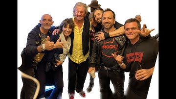 IAN GILLAN SPECIAL MESSAGE . THE LINE - CHRISTMAS NO.1