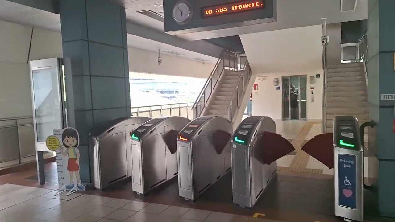 [TECK LEE FINALLY OPENS AFTER ALMOST 2 Decades!] SBS Transit Rides and Showcase of Teck Lee LRT Stn