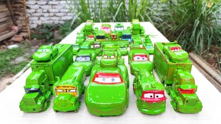 Clean up muddy minicar & disney pixar car convoys! Play in the garden