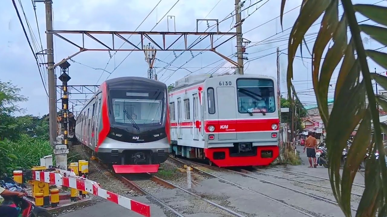 Berburu krl di perlintasan paling ramai Ada krl CRRC - TM600 - JR 205 - INKA CLI 225 