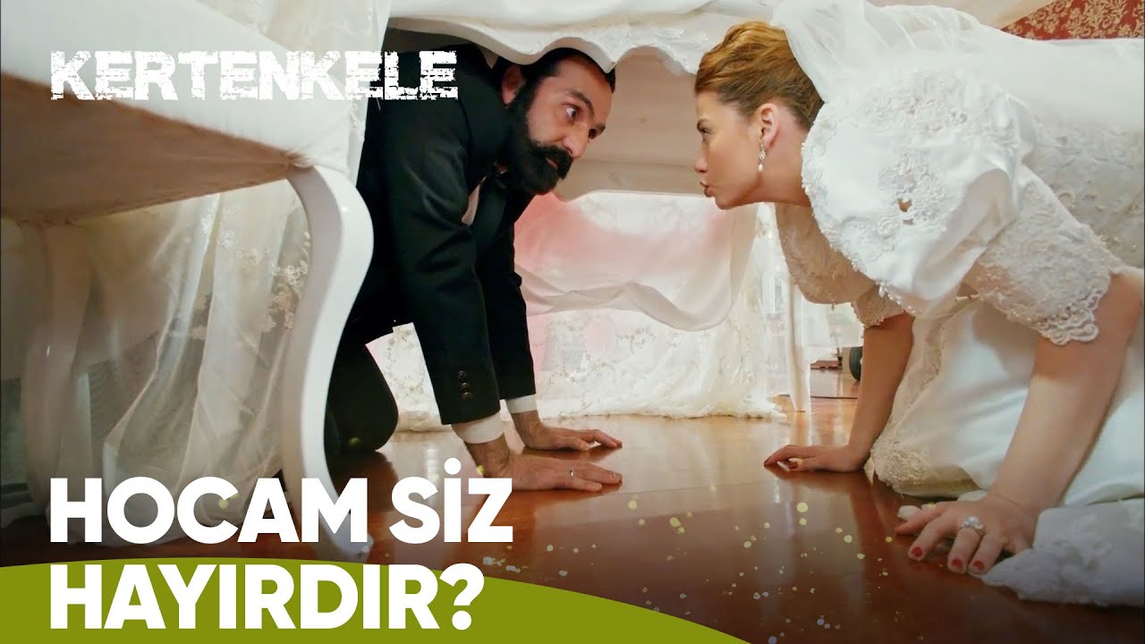 Düğün masasının altında... -  Kertenkele 22. Bölüm