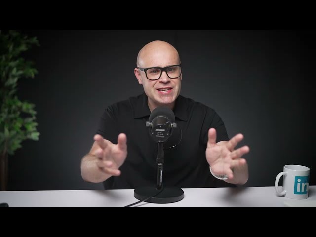 LinkedIn message example emphasizing relatable peer-to-peer positioning for better engagement