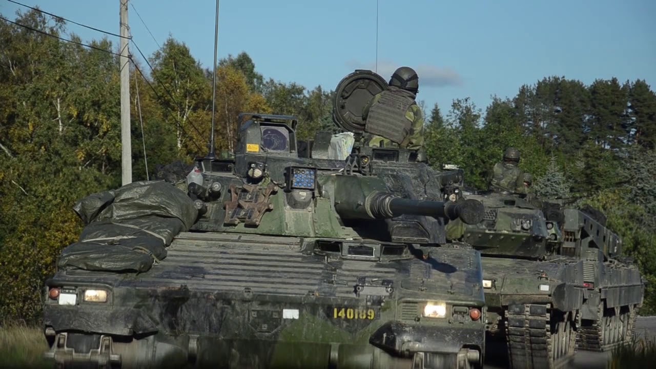 U.S. Marines and Swedish Forces Attack - Aurora 17