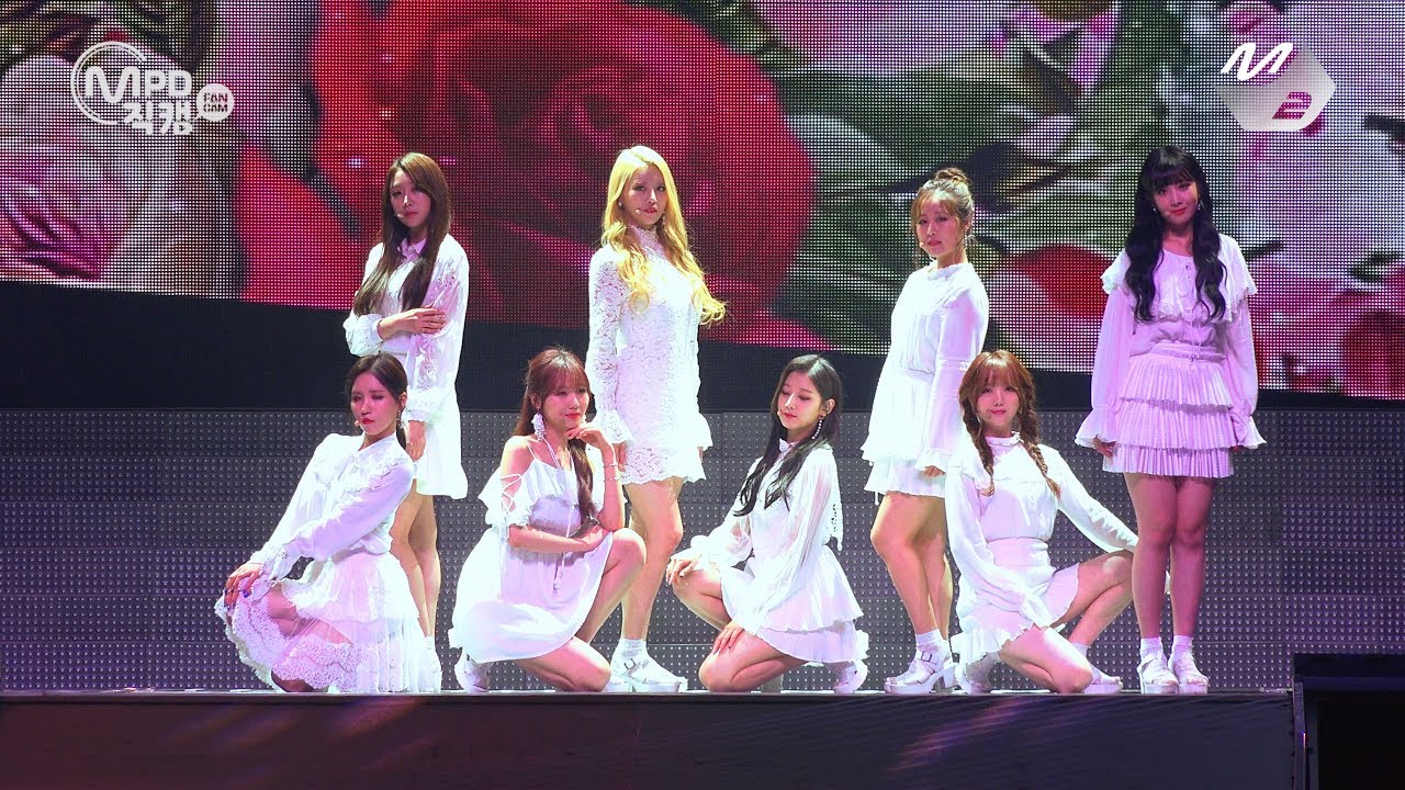 [MPD직캠] 러블리즈 직캠 4K '지금, 우리(Now, We)' (LOVELYZ FanCam) | @KCON 2017 JAPAN_2017.5.20