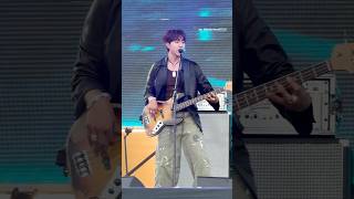 AWESOME day✨ #CNBLUE #씨엔블루