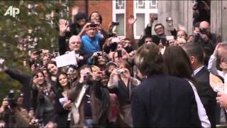Paul McCartney Ties the Knot
