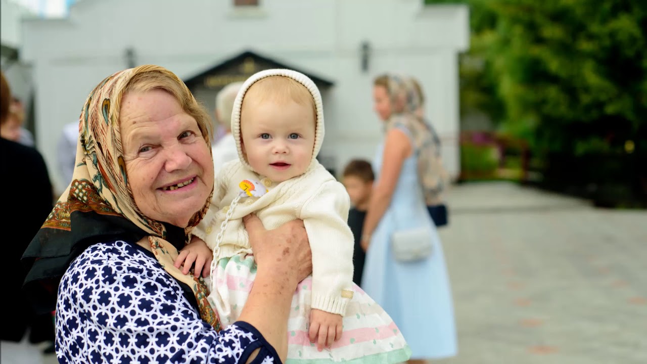 крестины 4 месяца. крещение храм мытищи. таинство крещения валерии.