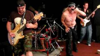 Download Lagu Mr. Brownstone cover by Time Bomb MP3