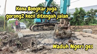 Download Lagu AKHIRNYA GORONG2 KECIL DI TENGAH JALAN DIBONGKAR❗️#kdm  MP3