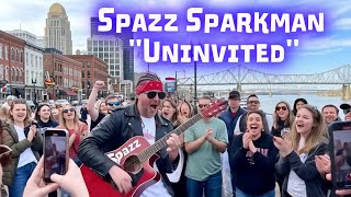 Download Lagu Spazz Sparkman - onuitgenodigd - officiële muziekvideo MP3