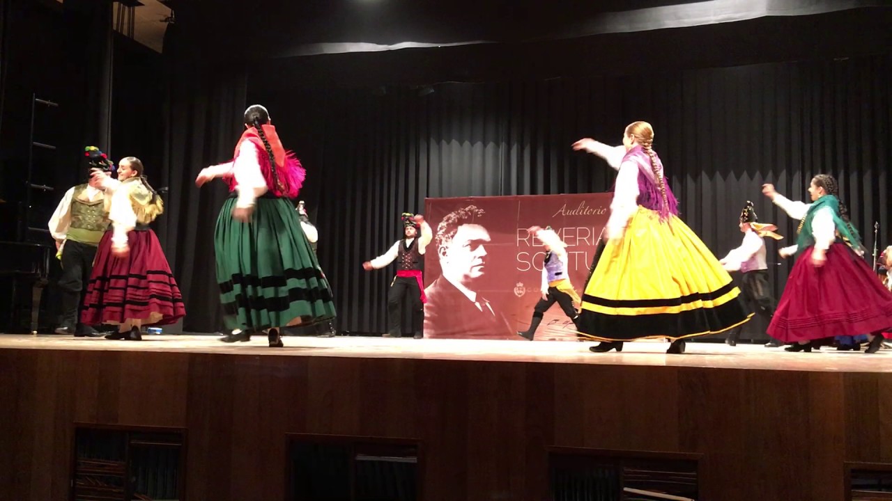 GBMT Sadeo bailan Jota de Liñares