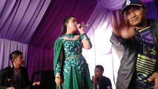 Download Lagu Emut Bae Cover Live \ MP3