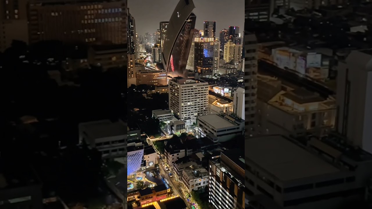 Shocking Building Collapse in the Heart of the City Caught on Camera