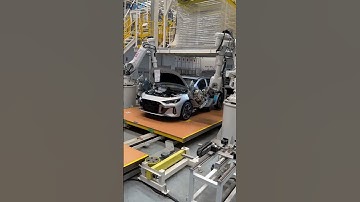 Demonstration of ABB robots applied to automotive industry.