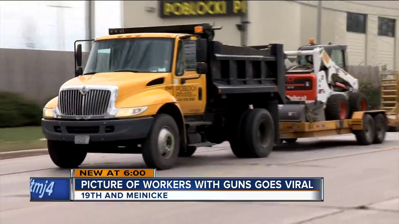Alderman: Photo of armed construction workers was in 'bad judgment'